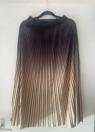 Mooie rok, merk: RBLZ, staat: Nieuw zonder prijskaartje, maat: L / 40 / 12, € 10,00, € 11,20 inclusief Kopersbescherming