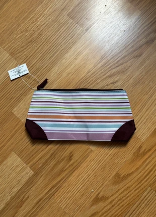 Petite trousse rayé multicolore #ptiteloute22accesoires, marque: Yves Rocher, état: Neuf avec étiquette, 1,00 €, 1,75 € Protection acheteurs incluse