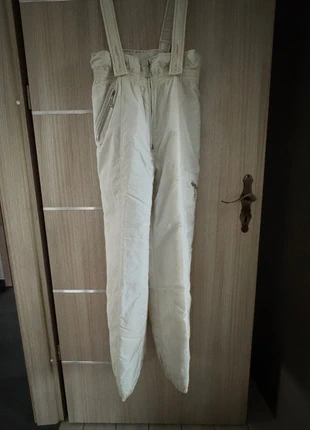 Pantalon ski femme écru T.40, marque: Femme, état: Bon état, taille: L / 40 / 12, 10,00 €, 11,20 € Protection acheteurs incluse