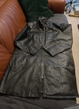 Real leather Italian design midlength retro Yk2 coat immaculate size 14 black, brand: Milano, condition: Very good, size: M / UK 12-14, £20.00, £21.70 includes Buyer Protection