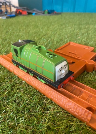 Trackmaster gator, brand: Thomas & Friends, condition: Good, size: S, €7.00, €8.05 includes Buyer Protection