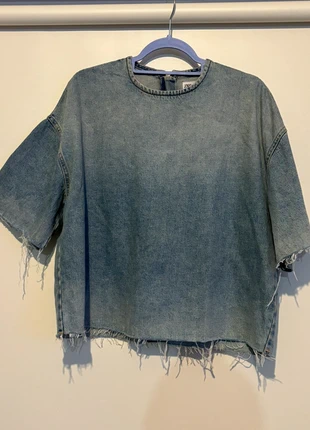 Zara Oversized Distressed Denim T-Shirt Top - Size S, brand: Zara, condition: Very good, size: S / 36 / 8, €9.99, €11.19 includes Buyer Protection