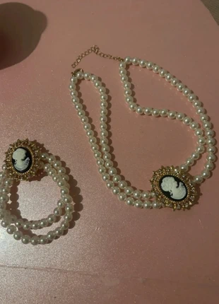 Ensemble collier bracelet camée style rétro vintage, brand: Vintage Dressing, condition: New without tags, €18.00, €19.60 includes Buyer Protection Pro