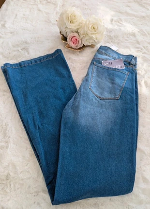 👖 Jeans Femme - Marque Carmel - Taille S - Couleur Bleu, marque: CARMEL, état: Très bon état, taille: S / 36 / 8, 15,00 €, 16,45 € Protection acheteurs (Pro) incluse