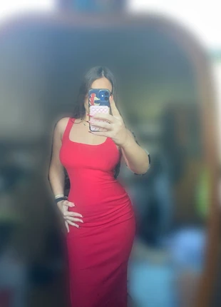 🌹Vestito rosso aderente, marca: Don't Call Me Jennyfer, estado: Muy bueno, tamaño: S / 36 / 8, 5,00 €, 5,95 € Protección al comprador incluida