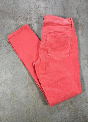 Pantalon En Velours Côtelé / Corduroy old navy rose corail; coupe droite; poches classiques taille 6, marke: Vintage Dressing, zustand: Sehr gut, größe: S / 36 / 8, 7,00 €, 8,05 € beinhaltet Vinted-Käuferschutz Pro