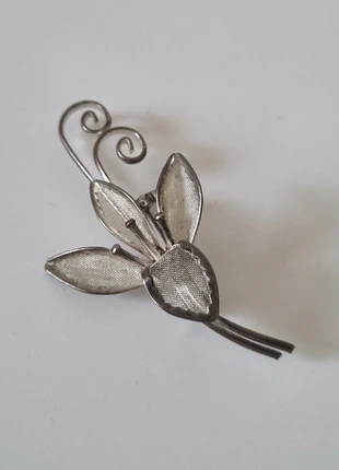 Vintage zilverkleurige filigrein broche met bloemmotief, marque: Vintage Love, état: Très bon état, 5,00 €, 5,95 € Protection acheteurs (Pro) incluse