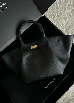 Élégant sac à main The New York Midi de Demellier, en cuir noir véritable, marke: Noir, zustand: Sehr gut, 270,00 €, 284,20 € inklusive Vinted-Käuferschutz