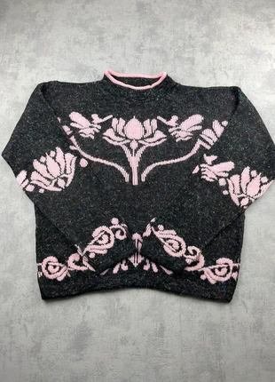 Pull vintage noir et rose à motifs fleur / Pull d'hiver col rond - S, marke: Vintage Dressing, zustand: Sehr gut, größe: S / 36 / 8, 24,00 €, 25,90 € beinhaltet Vinted-Käuferschutz Pro