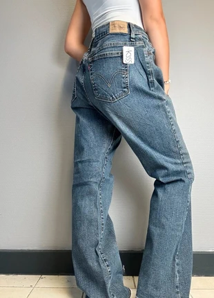 K355 Jean Levi’s Femme High Rise Straight, marca: Levi's, estado: Muy bueno, tamaño: L / 40 / 12, 29,99 €, 32,19 € Protección al comprador Pro incluida