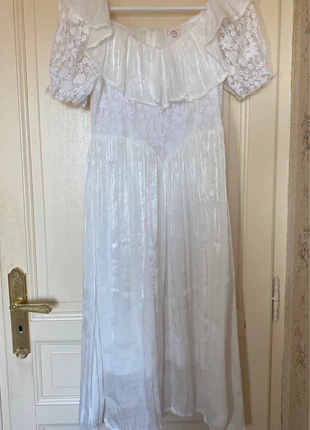 robe coquette, marque: COQUETTE, état: Très bon état, taille: L / 40 / 12, 30,00 €, 32,20 € Protection acheteurs incluse