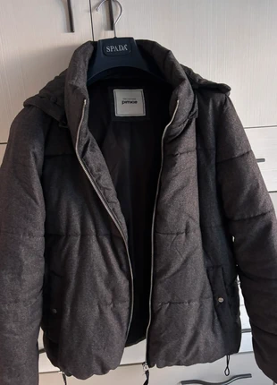Puff bomber imbottito e caldo con cappuccio, brand: Pimkie, condizioni: Ottime, taglia: M / IT 42 / EU 38, €10.00, €11.20 include la Protezione acquisti