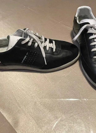 👟 Chaussures Dior Homme - Noir & Blanc - Bon état, merk: Dior, staat: Goed, maat: 40, € 130,00, € 137,20 inclusief Kopersbescherming