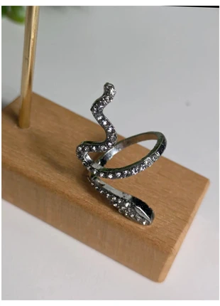 Silver Snake Crystal Ring o, brand: NO LABEL, condition: New without tags, size: Adjustable, £7.00, £8.05 includes Buyer Protection Pro