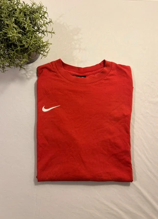 T-shirt Nike, marque: Nike, état: Très bon état, taille: XL, 9,00 €, 10,15 € Protection acheteurs incluse