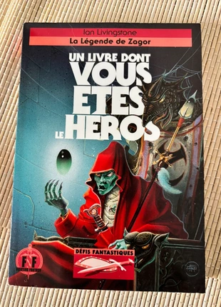« Un livre dont vous êtes le héros » numéro 17, état: Neuf avec étiquette, 5,00 €, 5,95 € Protection acheteurs incluse