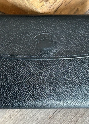 Portefeuille Longchamp, porte carte, porte-monnaie, porte-chéquier en cuir grainé Le Foulonné, marque: Longchamp, état: Très bon état, 20,00 €, 21,70 € Protection acheteurs incluse