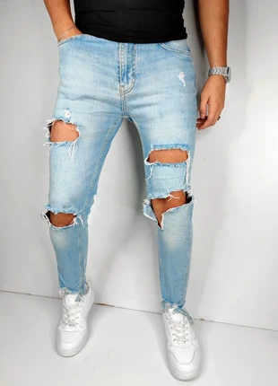 Jean carrot bleu troué destroy pull&bear T.42, marque: Pull & Bear, état: Très bon état, taille: L, 15,00 €, 16,45 € Protection acheteurs (Pro) incluse