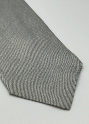 Cravatta Armani Collezioni Made in Italy, marca: Armani Collezioni, estado: Muy bueno, 9,90 €, 11,10 € Protección al comprador Pro incluida