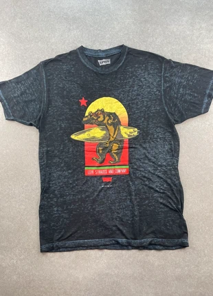 T-shirt levi’s Strauss & co homme ours planche de surf  multicolore logo imprimé taille M, marque: Levi Strauss & Co., état: Bon état, taille: M, 8,00 €, 9,10 € Protection acheteurs (Pro) incluse
