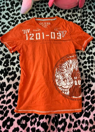 Vintage guess t shirt, brand: GUESS, condition: Very good, size: S / 36 / 8, €16.00, €17.50 includes Buyer Protection