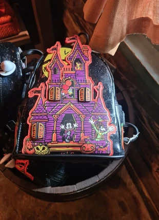 Loungefly Halloween, merk: Disney, staat: Goed, € 63,00, € 66,85 inclusief Kopersbescherming