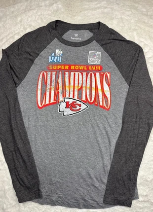 3444. T-shirt manches longues Fanatics M gris – Kansas City Chiefs Super Bowl LVII Champions, marque: Fanatics, état: Très bon état, taille: M, 10,00 €, 11,20 € Protection acheteurs incluse