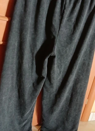 Pantaloni tuta unisex, marque: Tuta, état: Très bon état, taille: XL / 42 / 14, 6,00 €, 7,00 € Protection acheteurs incluse