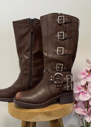 Enya · Bottes Santiags élégantes en cuir, brand: sans marque, condizioni: Ottime, taglia: 37, €49.00, €52.15 include la Protezione acquisti