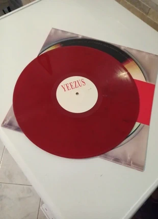 Kanye West - Yeezus Vinyl, état: Très bon état, 35,00 €, 37,45 € Protection acheteurs incluse