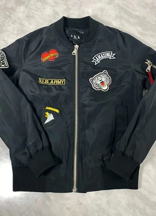 SHK Paris Bomber noir patché U.S. Army / Tiger / Airborne (S femme) Code 339, marque: SHK, état: Très bon état, taille: S / 36 / 8, 22,00 €, 23,80 € Protection acheteurs (Pro) incluse