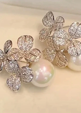 Crystal Flower Cluster Pearl Earrings - Delicate Floral Drop Earrings, brand: Zara, condition: New without tags, £12.00, £13.30 includes Buyer Protection