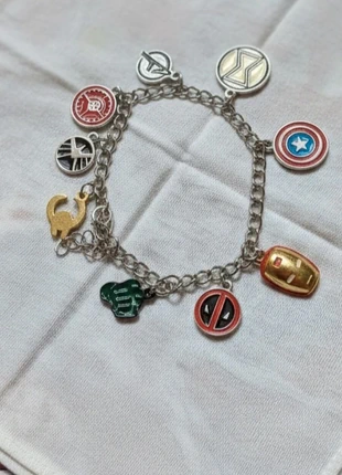 Braccialetto charm marvel, marke: Marvel, zustand: Neu, 5,00 €, 5,95 € inklusive Vinted-Käuferschutz
