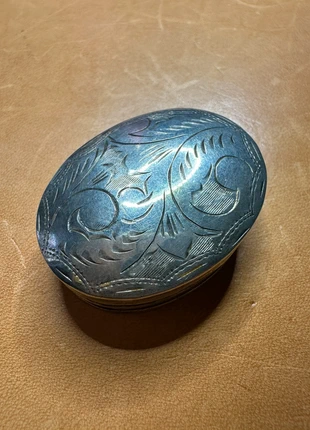 Petite boîte ovale en argent 925 gravée – vintage, condition: Very good, €16.00, €17.50 includes Buyer Protection
