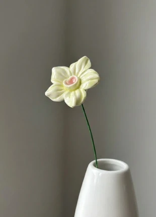 Fleur en ceramique jaune decoration elegante, brand: Fait Main, condition: Very good, €8.00, €9.10 includes Buyer Protection