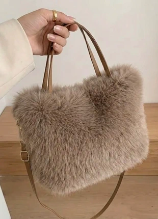 Sac Fourrure Beige, brand: Fourrure, condition: Very good, €21.90, €23.70 includes Buyer Protection
