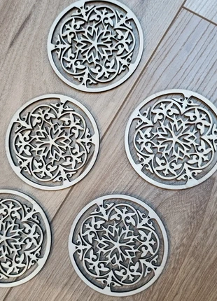 Lot de cercle en bois, brand: Fait Main, condizioni: Nuovo senza cartellino, €12.00, €13.30 include la Protezione acquisti Pro