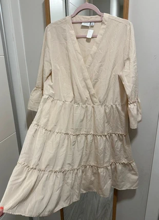 Vestido beige estilo boho con volantes – Talla L – Nuevo, marque: Vila, état: Neuf sans étiquette, taille: L / 40 / 12, 29,00 €, 31,15 € Protection acheteurs incluse