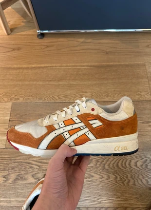 Asics GT-2 « Netherlands » for the 2012 Olympics, merk: Asics, staat: Heel goed, maat: 43, € 50,00, € 53,20 inclusief Kopersbescherming