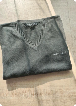 Pull col v Teddy Smith gris taille XL 100% coton, marque: Teddy Smith, état: Très bon état, taille: XL, 9,00 €, 10,15 € Protection acheteurs (Pro) incluse