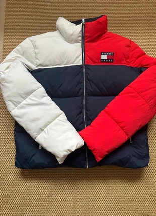Doudoune Tommy Hilfiger Femme – Taille XL – Color-block, marca: Tommy Hilfiger, estado: Muito bom, tamanho: XL / 42 / 14, €69.99, €74.19 inclui Proteção do Comprador Pro