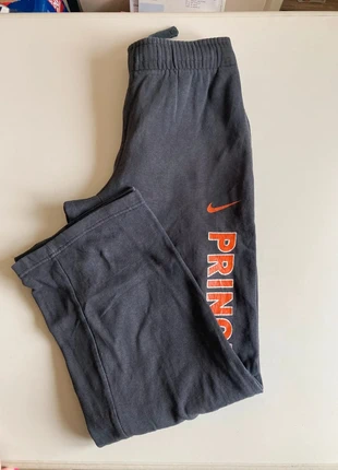 Jogging large noir orange avec écriture Nike taille S bon état, brand: Nike, condizioni: Buone, taglia: S, €14.00, €15.40 include la Protezione acquisti