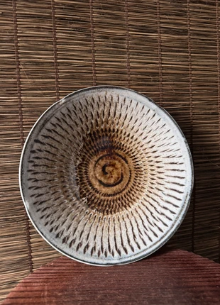 Made by Tono Toki Tobikanna Japanese Big Size Dish, brand: Japan Style, condizioni: Ottime, €35.00, €37.45 include la Protezione acquisti