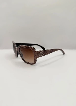 Lunettes de soleil Chanel, marque: Chanel, état: Très bon état, 99,00 €, 104,65 € Protection acheteurs (Pro) incluse