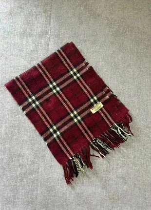 Écharpe Burberry bordeaux, brand: Burberry, condition: Very good, €45.00, €47.95 includes Buyer Protection Pro