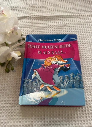 Leuk leesboek Echte muizenliefde is als kaas van Geronimo Stilton, *, état: Bon état, 1,79 €, 2,58 € Protection acheteurs incluse