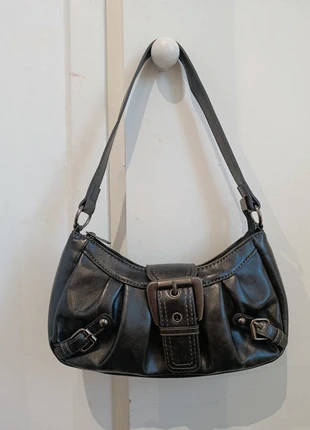 Sacs bandoulière rétro Y2K noir/gris🖤tendance & parfait au quotidien
Style vintage, marque: Tendance, état: Très bon état, 13,00 €, 14,35 € Protection acheteurs incluse