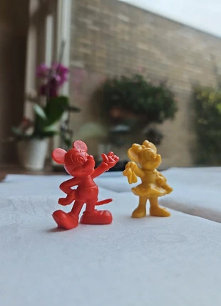 Vintage Bully Mickey & Minnie Figures / Figuurtjes Disney, merk: Disney, staat: Heel goed, € 15,00, € 16,45 inclusief Kopersbescherming