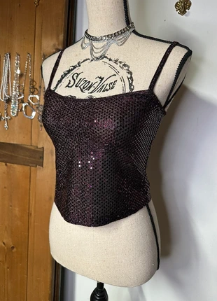 Petit top débardeur court à sequins violet bordeaux taille 34/36 vintage y2k party, marke: Vintage, zustand: Gut, größe: XS / 34 / 6, 14,00 €, 15,40 € beinhaltet Vinted-Käuferschutz Pro