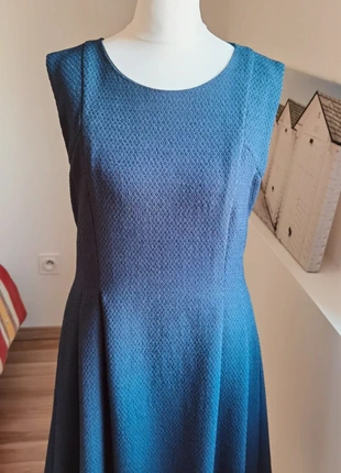 Robe Pablo T. 38, marque: Pablo de Gerard Darel, état: Très bon état, taille: M / 38 / 10, 15,00 €, 16,45 € Protection acheteurs incluse